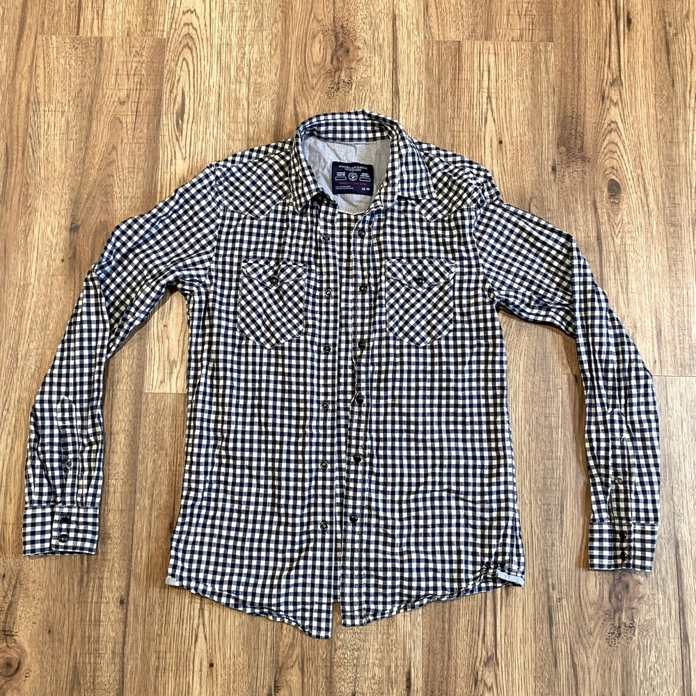 American Eagle Vintage Fit Plaid Shirt